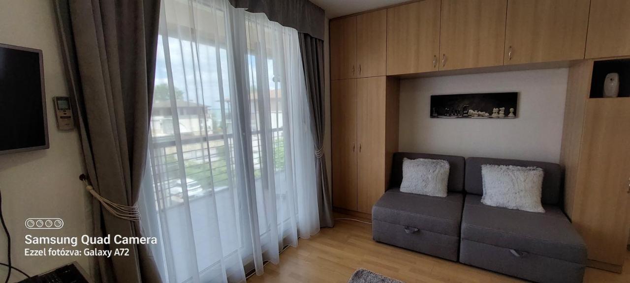 Beszedes-Lak, Aranypart Apartment Siofok Luaran gambar