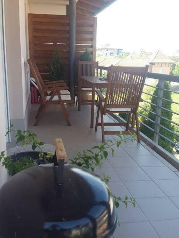 Beszedes-Lak, Aranypart Apartment Siofok Luaran gambar